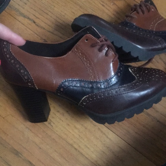 Dexflex heel loafers NEVER WORN PERFECT CONDITION - Picture 2 of 6